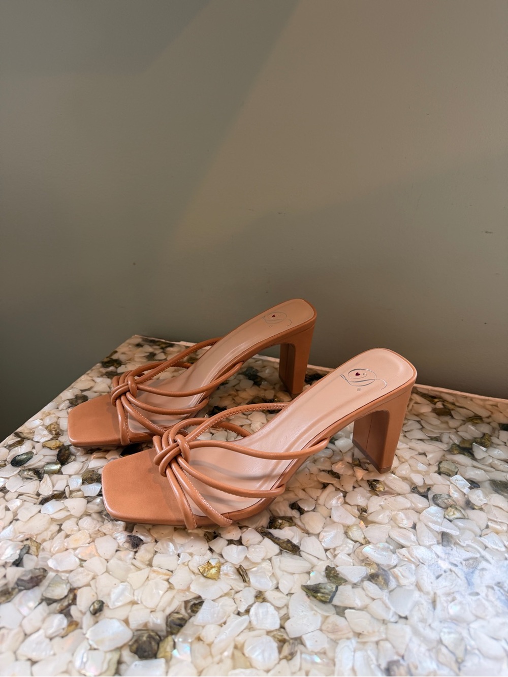Strappy Block Heel Sandals in Tan